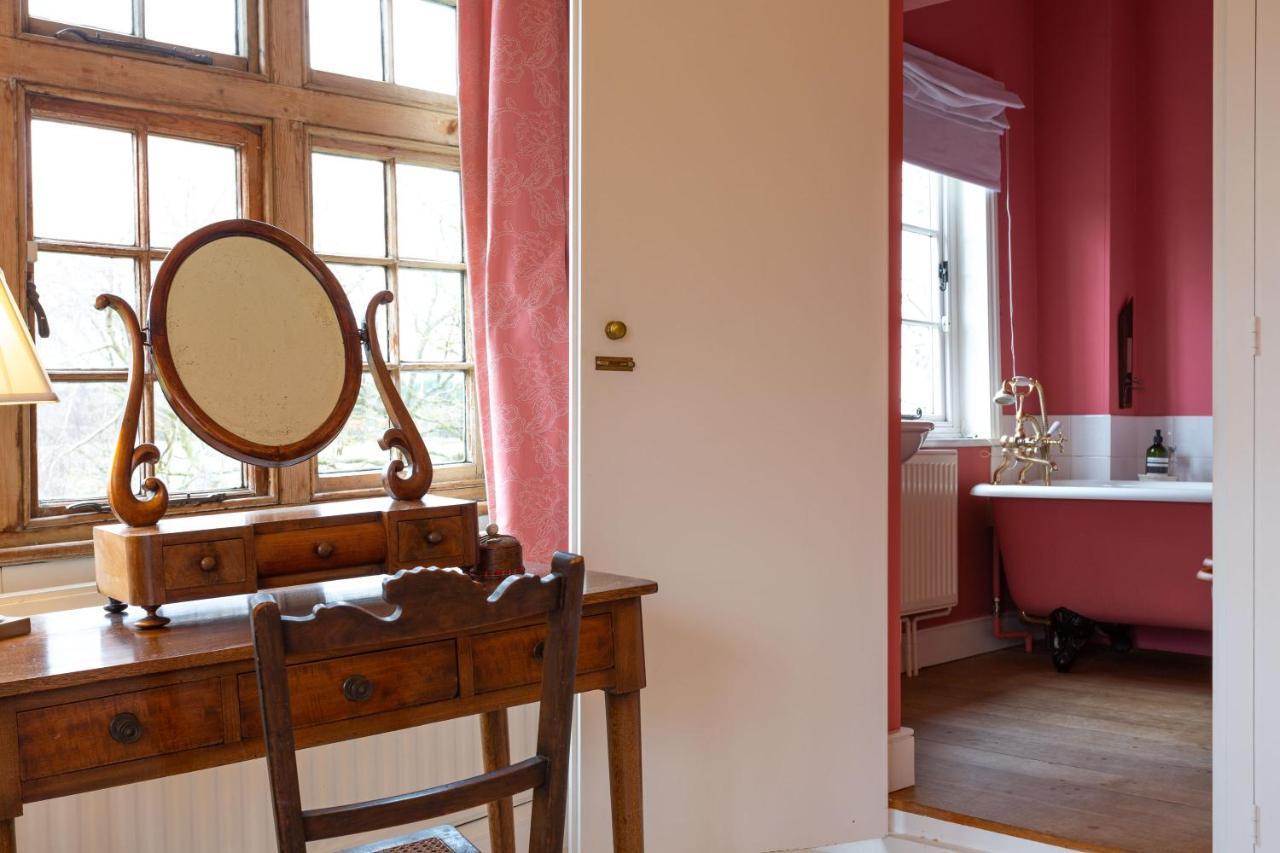 Pounce Hall -Stunning Historic Home In Rural Essex Saffron Walden Exteriör bild