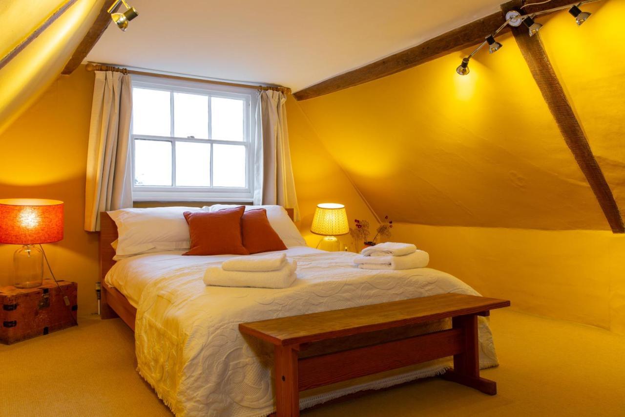 Pounce Hall -Stunning Historic Home In Rural Essex Saffron Walden Exteriör bild