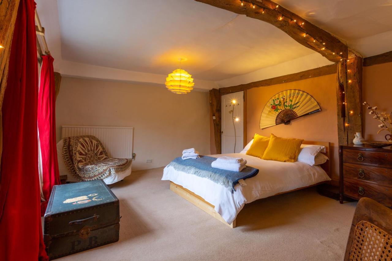 Pounce Hall -Stunning Historic Home In Rural Essex Saffron Walden Exteriör bild